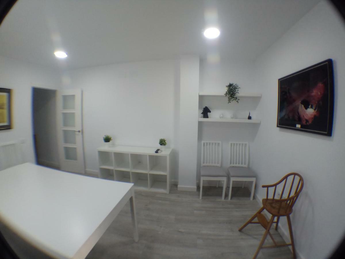 Guesting Ladreda Apartment Кадис Екстериор снимка